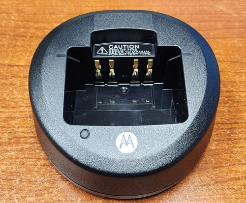 Motorola / Vertex CD-58 Desktop Charger AAJ72X501