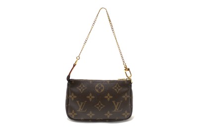 USED Louis Vuitton Classic Monogram Canvas Mini Pochette Clutch Bag AUTHENTIC
