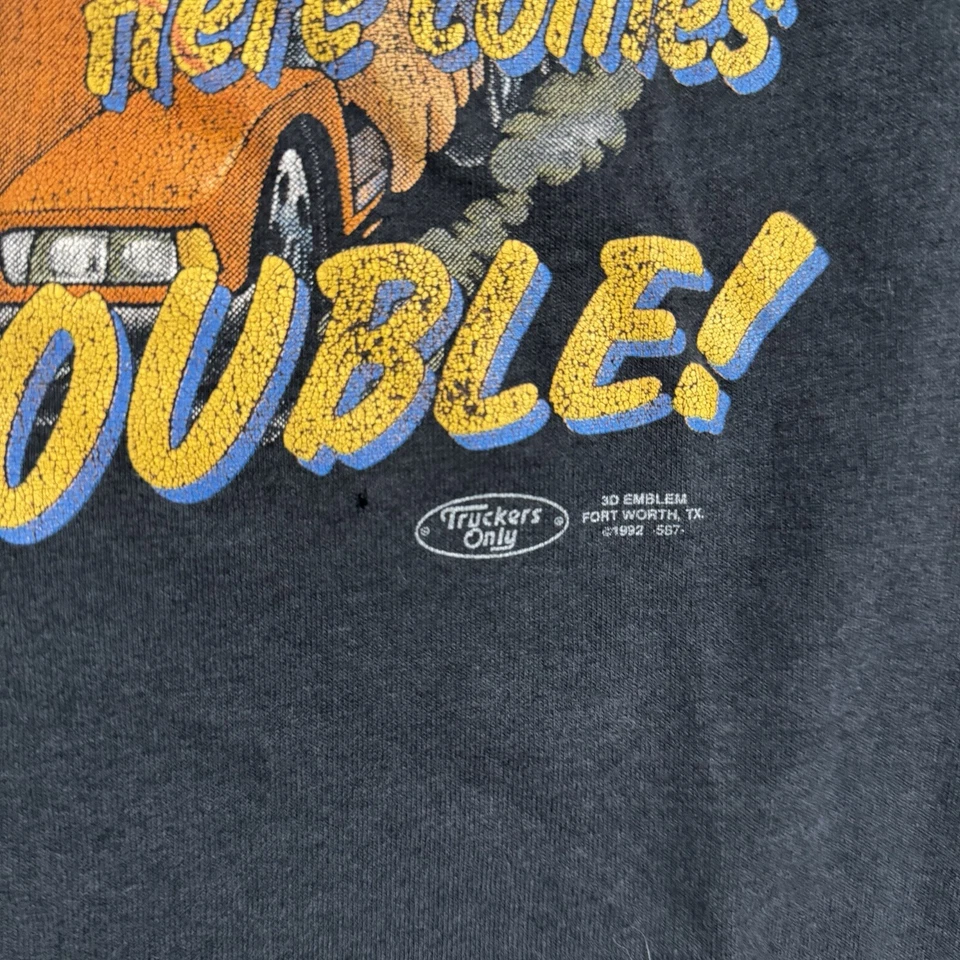 Camiseta vintage 1992 3D emblema camioneros solo '¡Aquí viene el problema!' niños talla 3T Foto 4 de 4