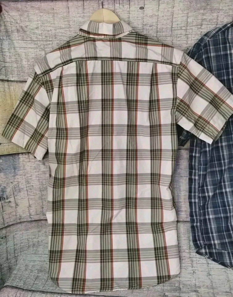 Lote de 2 - Camisas a Cuadros G.H Bass & Eddie Bauer Abotonadas - Para Hombre Talla Mediana Foto 4 de 4