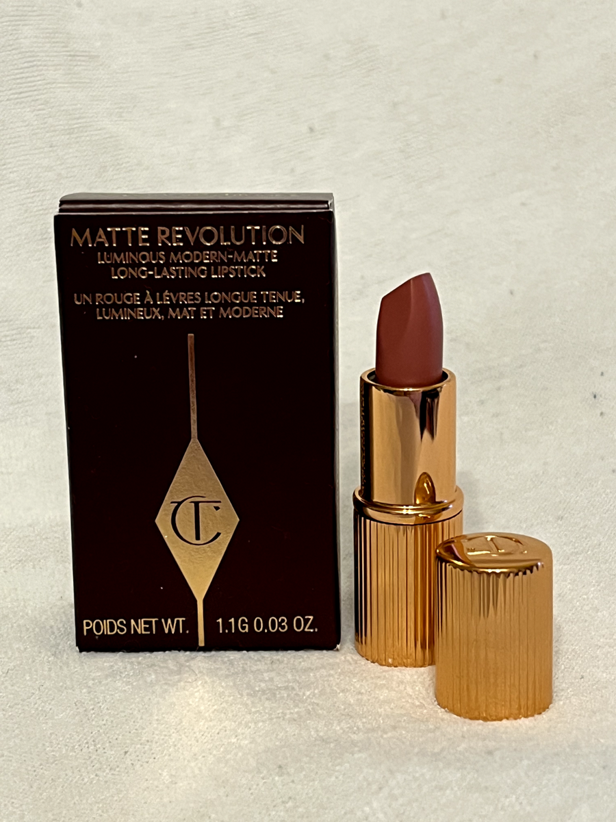 Charlotte Tilbury Matte Revolution Pillow Talk Lipstick