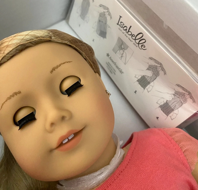 Poupée American Girl Isabelle 2014 de l'année 18 très bon état