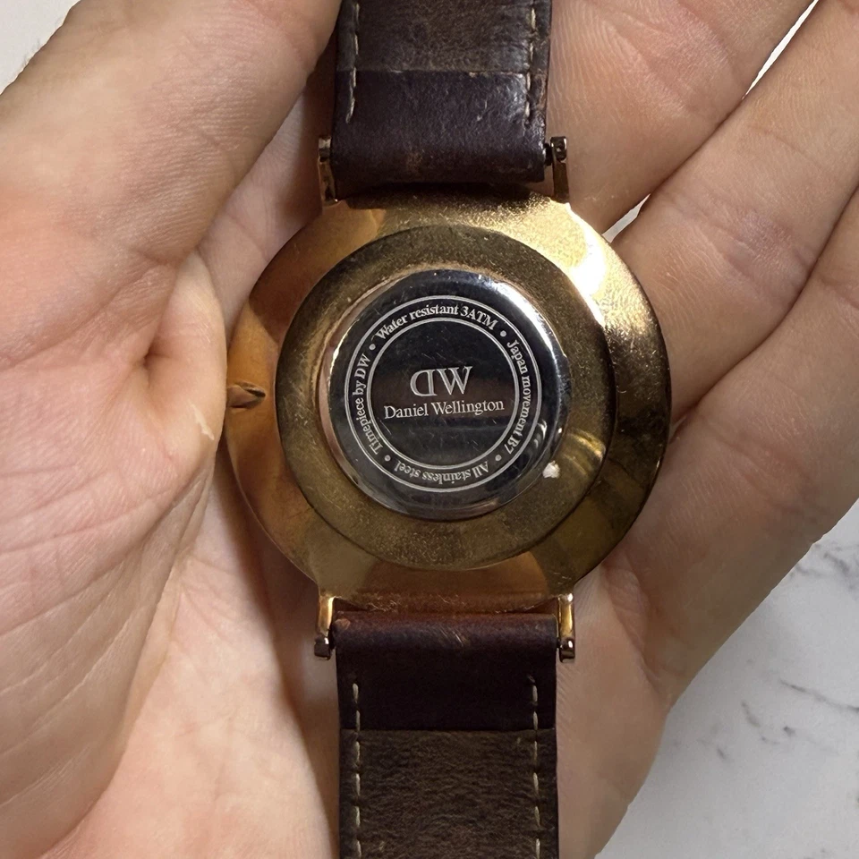 Reloj de Pulsera Daniel Wellington Clásico 0106DW para Hombre Cuero Marrón Tono Dorado Foto 3 de 4