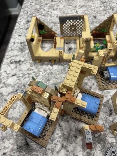Harry Potter Lego Cortile Con Persone Set Giocattolo Usato Lego Figure - Foto 5 di 9