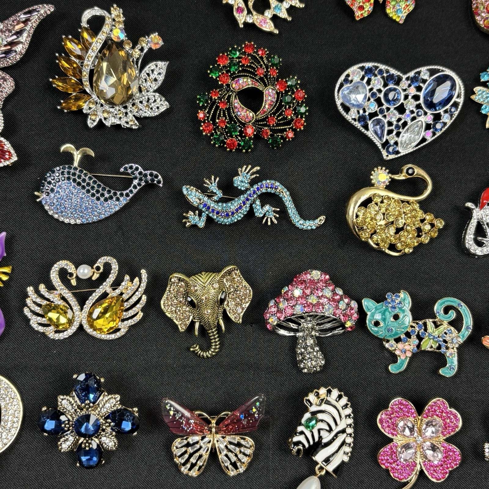 Mostly Modern Assorted Unsigned Brooch Pin Lot Of… - image 6