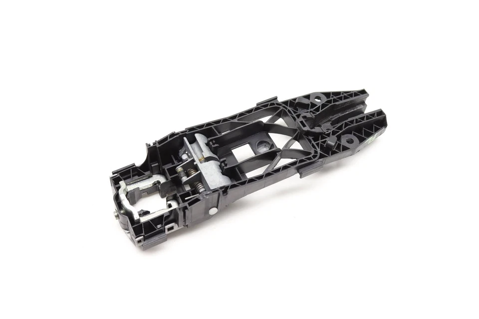 AUDI A3 QUATTRO 2015-2016 - Soporte de manija de puerta exterior delantero izquierdo 7P6837885 Foto 3 de 4