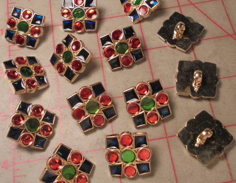 15 Small Tic Tac Toe Shank Buttons Gold Plastic With Colored Enamel 7/8 " - Image 4 of 4