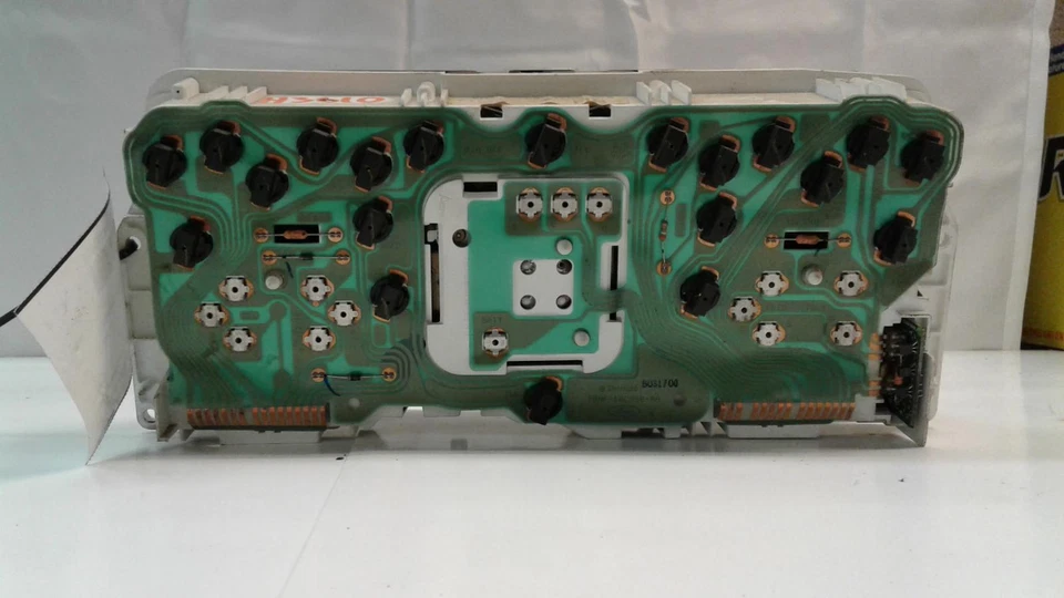 Medidor de velocímetro usado se adapta a: 2000 Mercury Grand Marquis clúster analógico grado MPH Foto 3 de 4