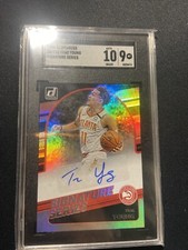trae young donruss Signature Series Auto Sgc 9,10 Auto