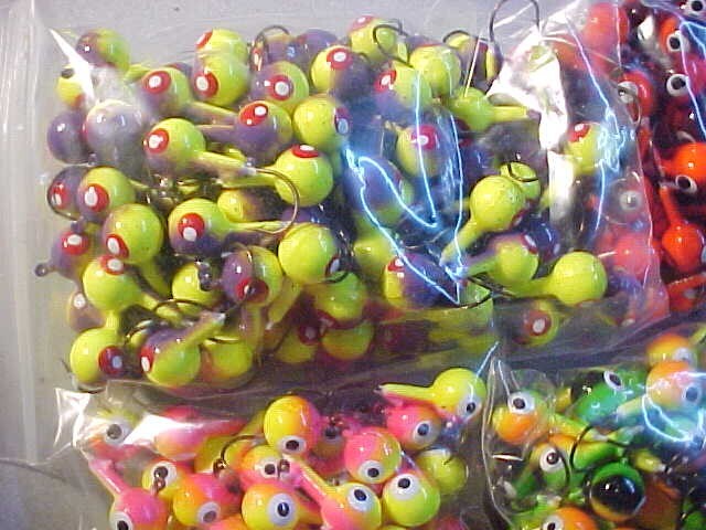 50 NEW FLOATING WALLEYE JIG HEADS 3/8 SIZE 1 HOOKS JIGSFOAM FLOATERS