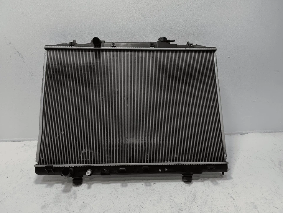 Conjunto de radiador refrigerante motor Acura MDX 2014-2020 3,5 L FABRICANTE DE EQUIPOS ORIGINALES Foto 2 de 4