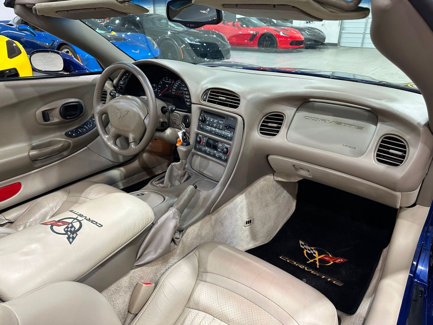 2004 [19U] LeMans Blue Chevrolet Corvette   | C5 Corvette Photo 9