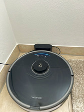 Roborock Staubsaugerroboter kabellos Schwarz mit Ladestation