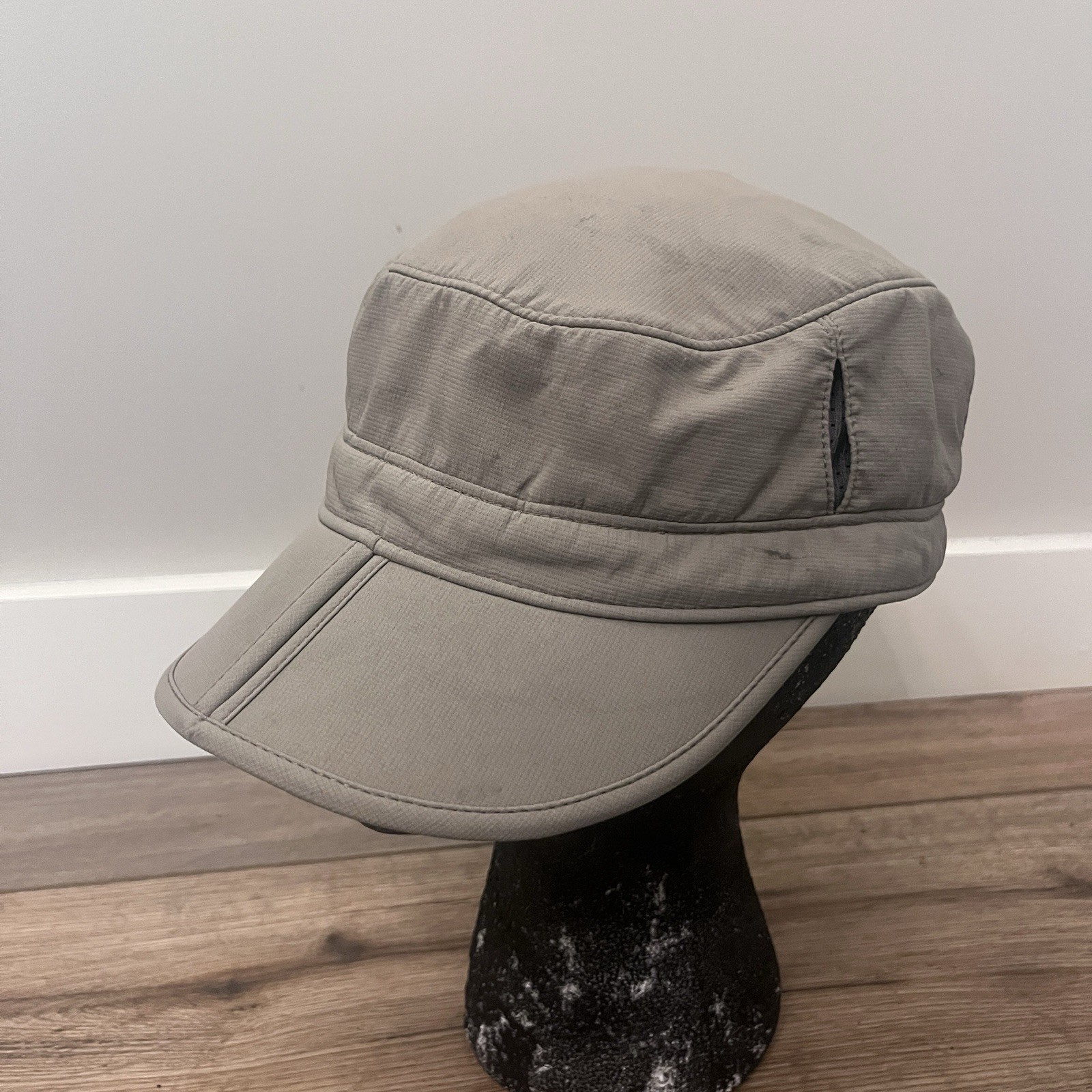 Sunday Afternoons Sun Tripper Cap Hat Tan Beige Unisex Sz M Cadet Army Foldable