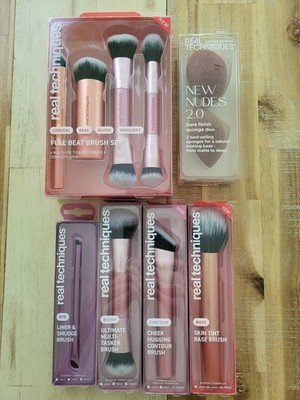 Real Techniques Full Beat Makeup Brush Set, New Nudes 2.0 Sponge Duo & 4 Brushes