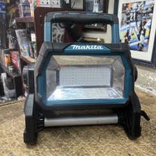 Makita DML809 LXT Lithium‑Ion Cordless/Corded Work Light (Light Only)