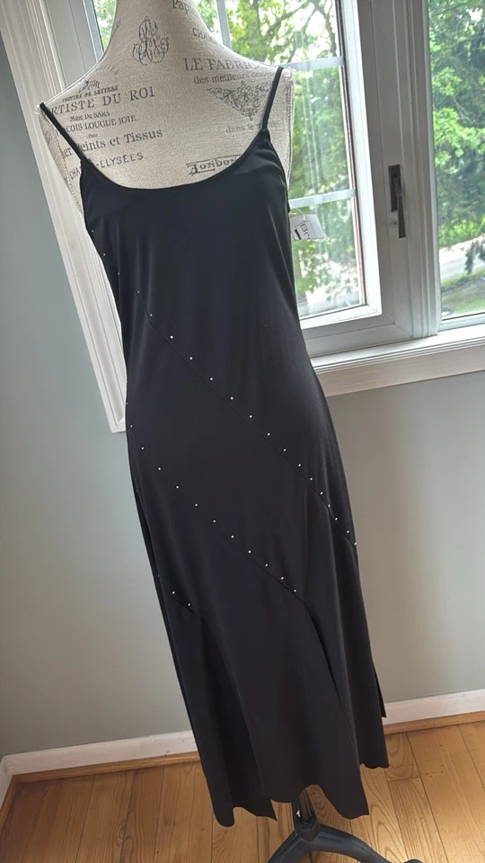Винтажное длинное черное платье 90-х Breaking свободного запаса со стразами размер маленький - Изображение 4 из 4