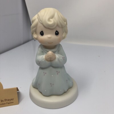 Precious Moments ''Take It To The Lord In Prayer'' 1995 Porcelain Figurine