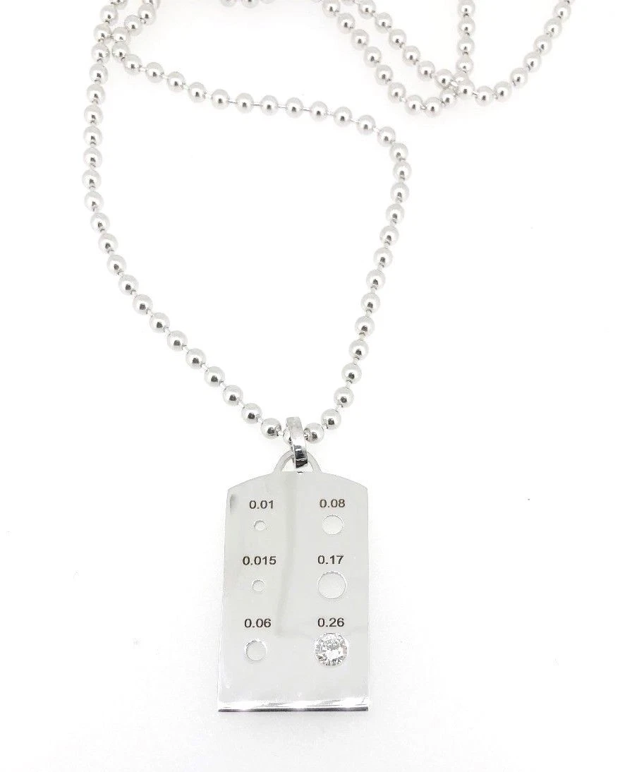 Dog tag 2024 chain white gold