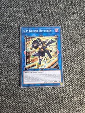 Yu-Gi-Oh S:P Kleine Ritterin - L26D-DEM32 - C...