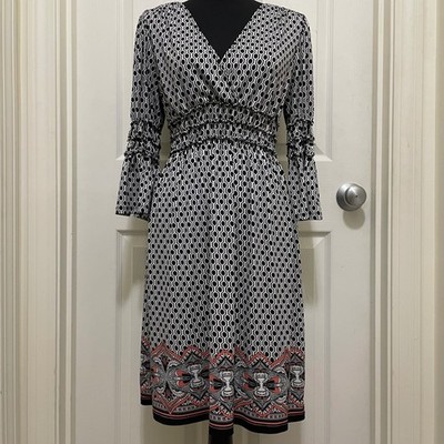Max Studio Geometric Print Knee Length Smocked Waist Black White Boho Large