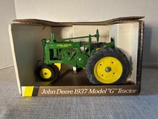 ERTL, John Deere, 1915 Model "R" Waterloo Boy Tractor, #559, 1:16 Diecast, NIB