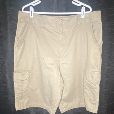 Airwalk Men's size 38 Beige Cotton Cargo Shorts w/Pockets, Flat Front Outdoor