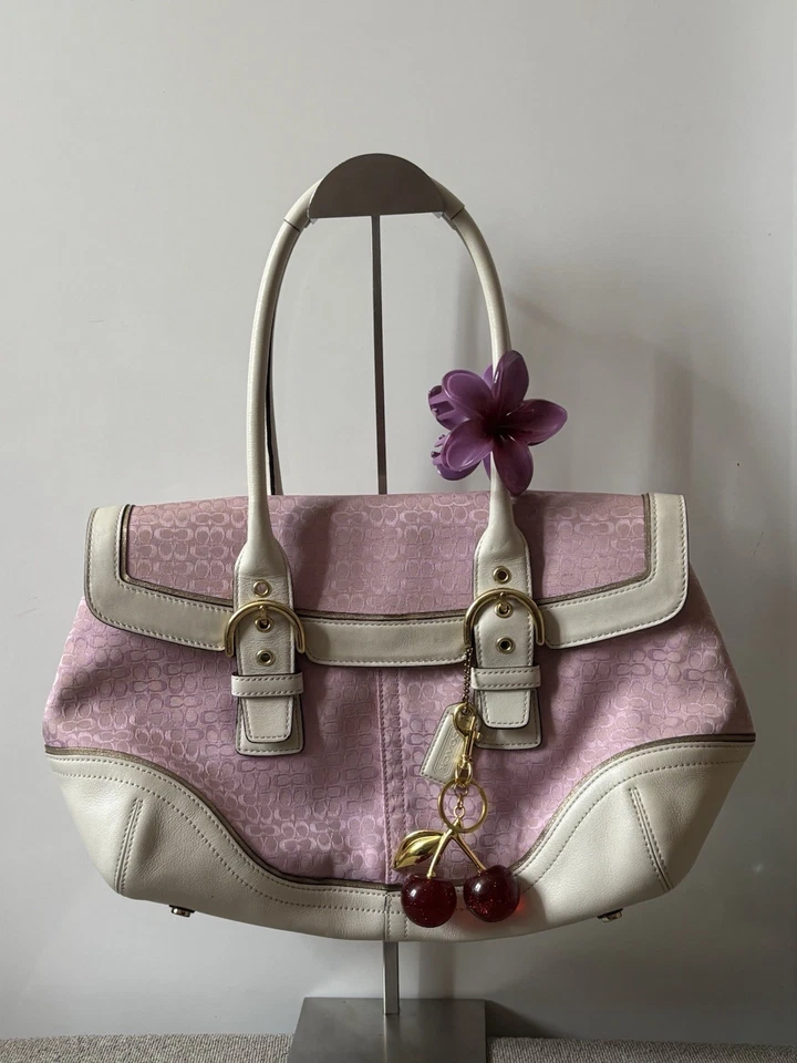Adorable Pink Monogram Vintage Coach Bag 1458 - Photo 3/4