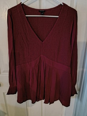 Torrid Peplum Top Size 1 P2P 20 LENGTH 28 Vneck Purple Elastic Wrist Long Sleeve