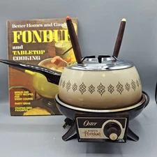 Oster Electric Fondue Set 681-46 Almond - Lid, 3 Skewers, Original Box + Book