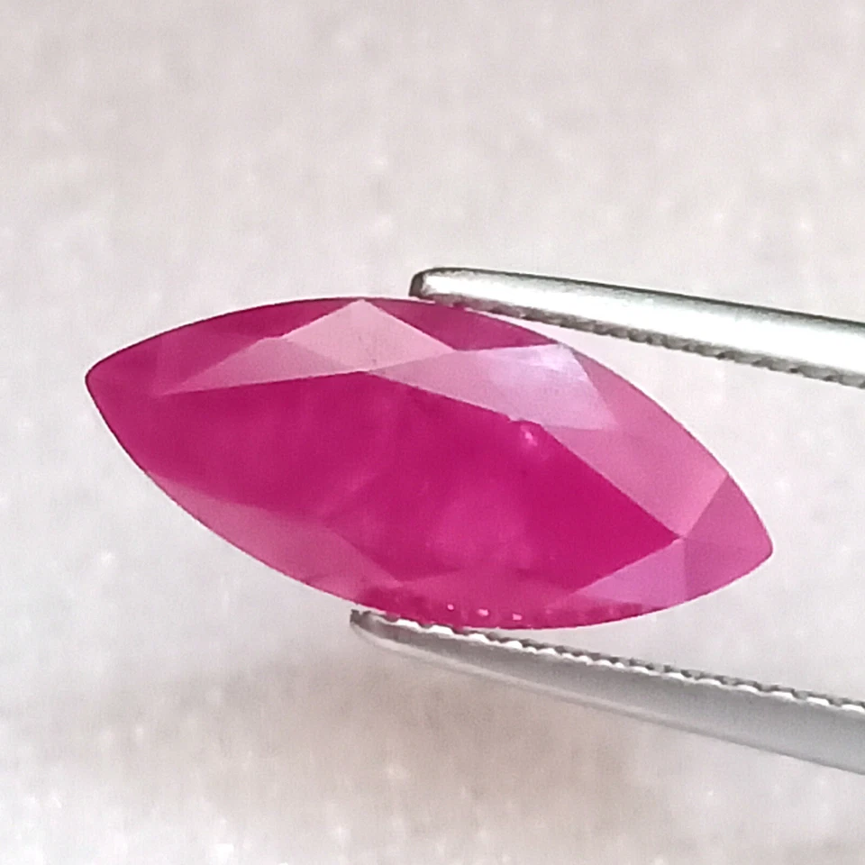 3.95 Cts.,Marquise Ruby,4 Carat Size,Mozambique Ruby,Ruby Marquise,Natural Ruby - Image 4 of 4