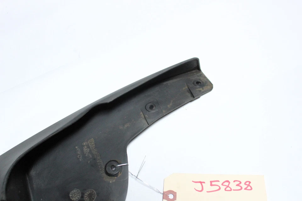 2003-2008 INFINITI FX35 FX45 ПЕРЕДНИЙ ВОДИТЕЛЬ ЛЕВЫЙ БРЫЗГОВИК ПРЕДОХРАНИТЕЛЬ J5838 - Изображение 3 из 4