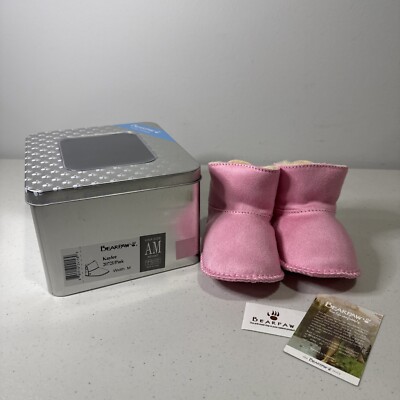 BearPaw Kaylee Infant Pink Bootie Size Medium New in Metal Gift Box 20721 Pink
