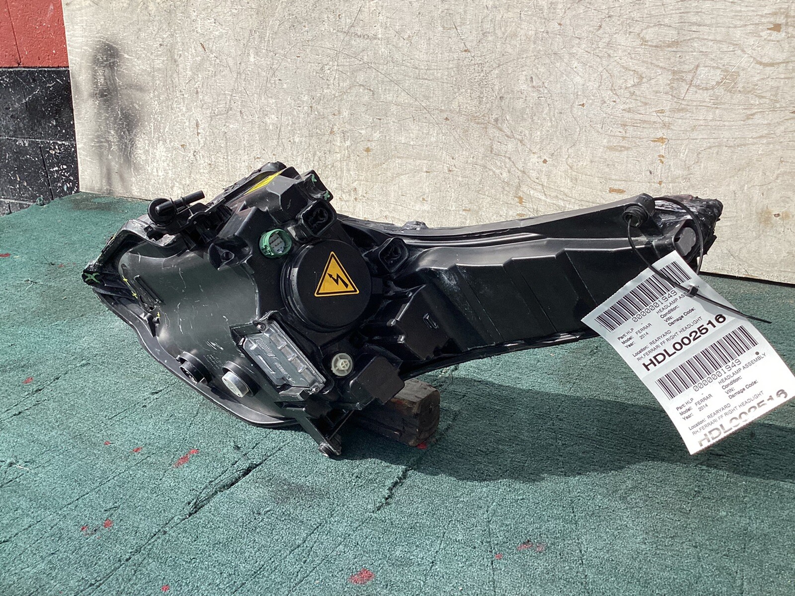 2012 2013 2014 2015 FERRARI 458 RIGHT XENON HEADLIGHT OEM USED