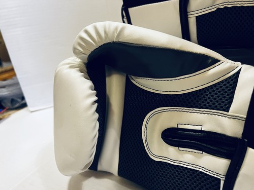 Everlast EVERSHIELD Adult Training Boxing Gloves Sparring White 12 0z. NEW - Picture 14 of 17