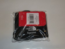 Supreme The North Face Travel Wallet 