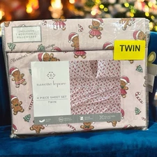 Nanette Lepore Shabby Chic Christmas 4 PC Twin Sheet Set Gingerbread Candy Cane