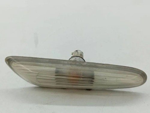 BMW 5 Touring E61 Kotflügelblinker vorne links 8392104 2.50 Diesel 26450179