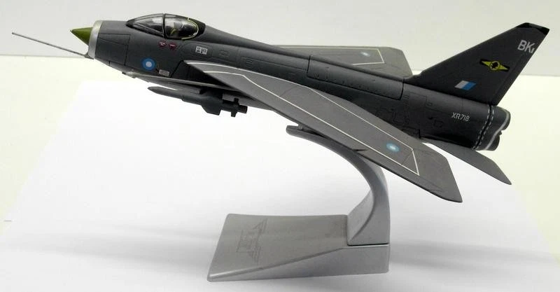 Corgi Escala 1/72 Diecast - AA32304 English Electric Lightning F.3 XP749 22 Sqn Foto 4 de 4