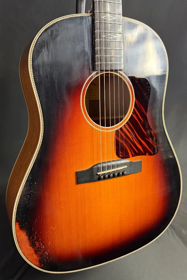Guitarra acústica Eastman E22SS/V-SB pendiente hombro Dreadnought barniz antiguo Foto 3 de 4