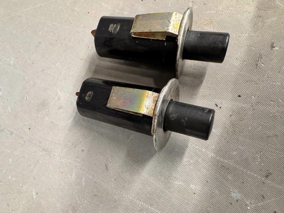 Ford Galaxie LTD 1967-1970 lámpara de cortesía puerta jamba luces interruptores merodeador OEM Foto 2 de 4