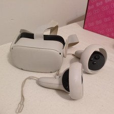 Oculus Quest 2 Standalone VR Headset White Plastic with Controllers VR System