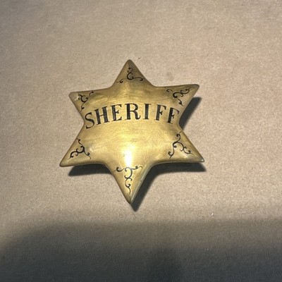 VINTAGE PEINT MAIN & SIGNED LIMOGES FRANCE TRINKET BOX ~ SHERIFFS BADGE ~