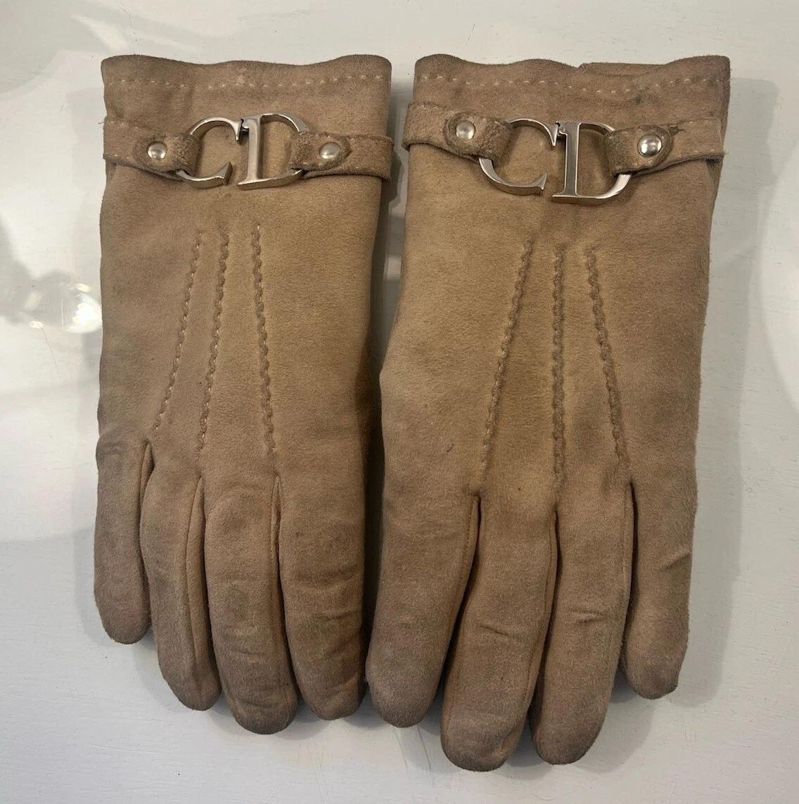 Gants femme Christian Dior logo CD cuir agneau taille 8