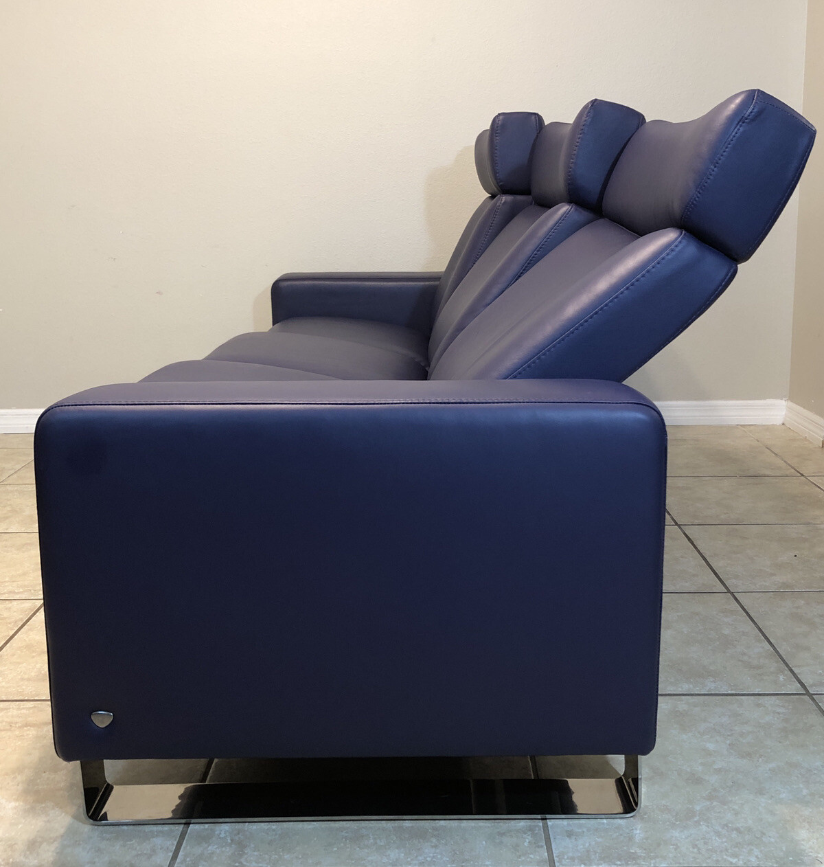 Ekornes Stressless Sofa Sectional Theatre Style Seating w/ 2 Storage