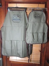 Set of 2 World Famous Smokehouse Green BBQ Aprons w/ Pockets Adult & Child NEW