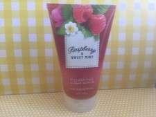 Bath  Body Works Raspberry  Sweet Mint Foaming Sugar Scrub