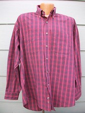 Van Heusen Mens Dress Shirt Sz 16 16 1/2 34 Wrinkle Free Red Black Plaid