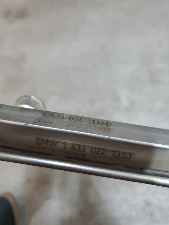 BMW Z3 E36 M52 Fuel Rail Injection Tube 13531436470 328is ic 3.2l 328i 323is M3 - Image 3 of 3