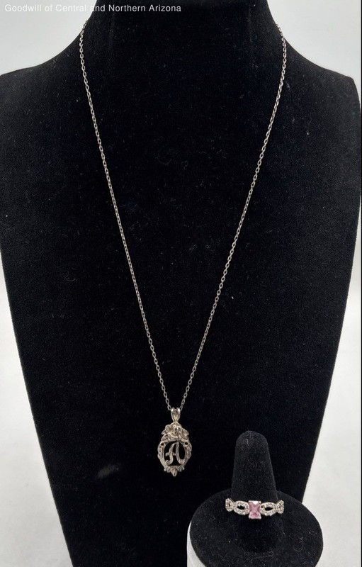 925 Sterling Silver Necklace w/Floral Pendant & Ring w/Cubic Zirconia 6.40g